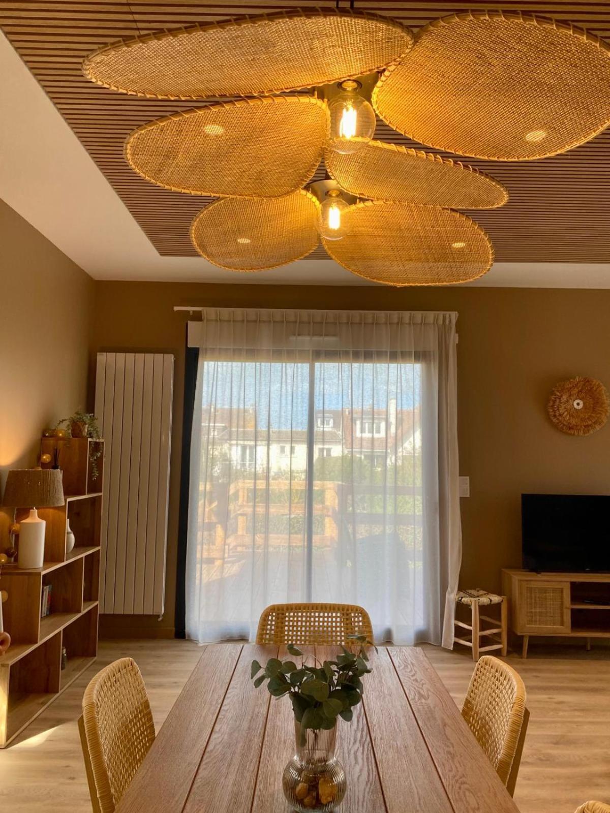 La Cremaillere Hotel-Restaurant Courseulles-sur-Mer Dış mekan fotoğraf